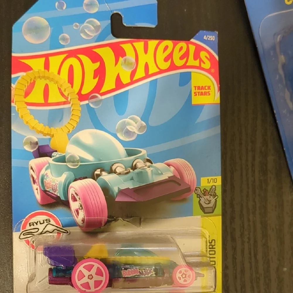 Mattel Hot Wheels Blue and Pink Racing Car